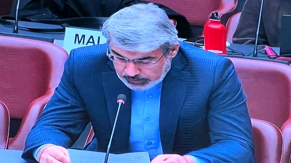 Iran spared no effort in offering services to Afghan refugees