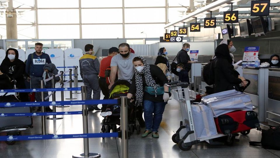 تزریق ۲ دوز واکسن، شرط ورود مسافران خارجی به ایران