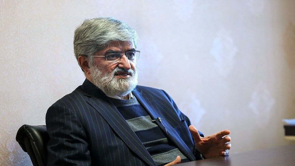 انتقاد تند علی مطهری: عدهای از تحریم لذت میبرند / ویدئو