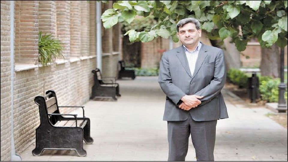 تهران؛ آماده انفجار!/ فرونشست در مناطق جنوبی و جنوب غربی تهران/ما در شهرداری افشا کردیم که مازوت مصرف میشود