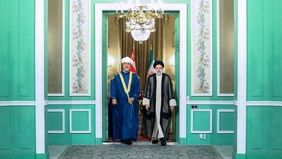 Iran, Oman to prepare strategic coop. doc. in various fields