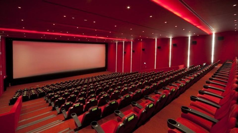 تعطیلی سینماها تا عصر روز 5 بهمنماه