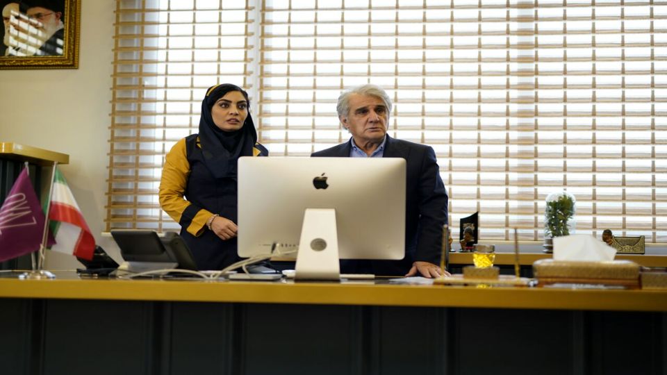 اکران «طبقه یکونیم» از ۱۰ آبانماه در سینماهای کشور