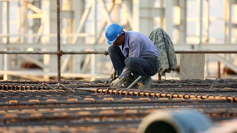 آغاز جلسات کمیته دستمزد کارگران/ مزد منطقهای از دستور خارج شد