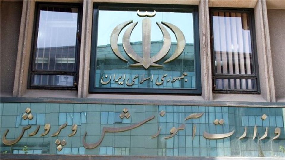 تعطیلی مدارس با شاخص آلودگی کمتر از ۲۰۰ در دنیا رایج نیست